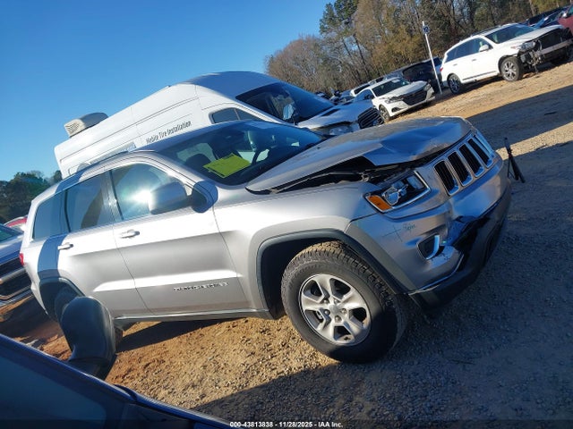 Продажа на аукционе авто 2016 Jeep Grand Cherokee Laredo, vin: 1C4RJEAG0GC382956, номер лота: 43813838