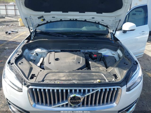 2024 VOLVO XC90 YV4062PE8R1184927 Photo 9