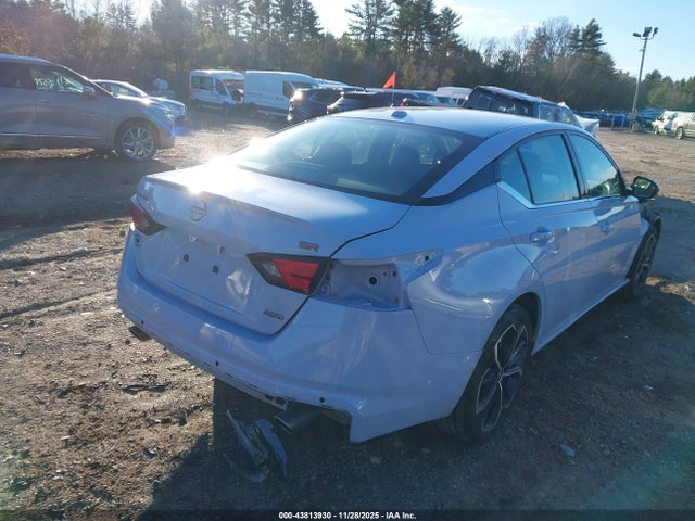 1N4BL4CW6RN408726 Nissan Altima Sr Intelligent Awd