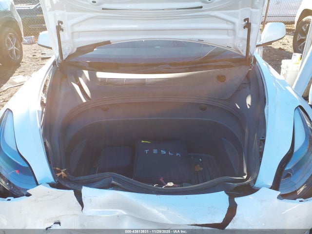 2021 TESLA MODEL 3 5YJ3E1EB4MF037087 Photo 9