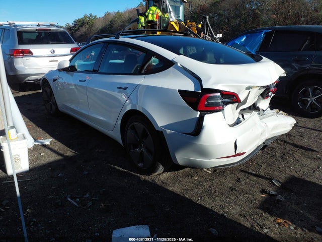 2021 TESLA MODEL 3 5YJ3E1EB4MF037087 Photo 2