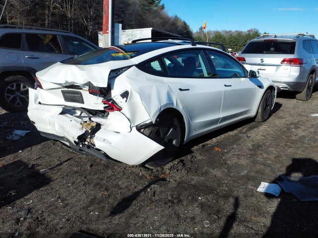2021 TESLA MODEL 3 5YJ3E1EB4MF037087 Photo 3