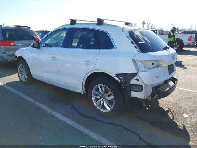 2020 AUDI Q5 WA1ANAFY0L2055088 Photo 2