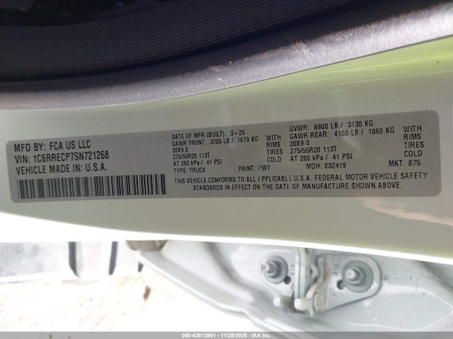 2025 RAM 1500 1C6RRECP7SN721268 Photo 8