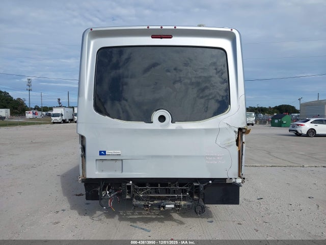 Продаж на аукціоні авто 2023 Mercedes-benz Sprinter 4500 Standard Roof 4-cyl Diesel Ho, vin: W1X9N33Y5PN225782, номер лоту: 43813950