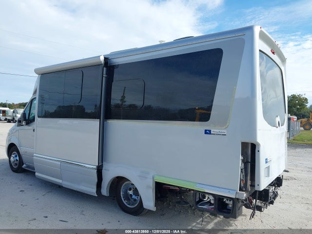 Продаж на аукціоні авто 2023 Mercedes-benz Sprinter 4500 Standard Roof 4-cyl Diesel Ho, vin: W1X9N33Y5PN225782, номер лоту: 43813950