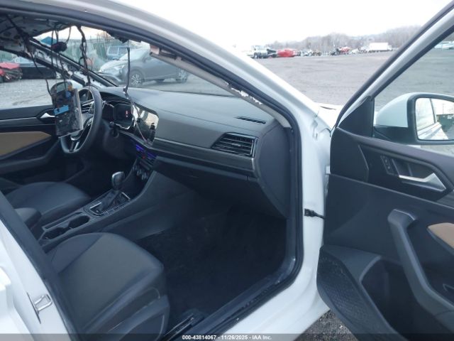 2020 VOLKSWAGEN JETTA 3VWE57BU7LM098278 Photo 4