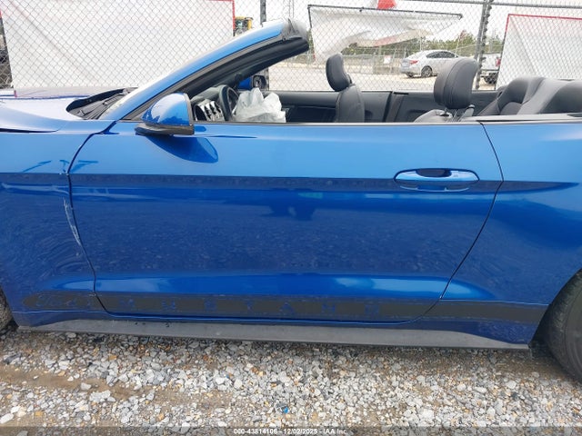 Ford Mustang Ecoboost Premium 2018 1FATP8UH5J5115498 Image 14