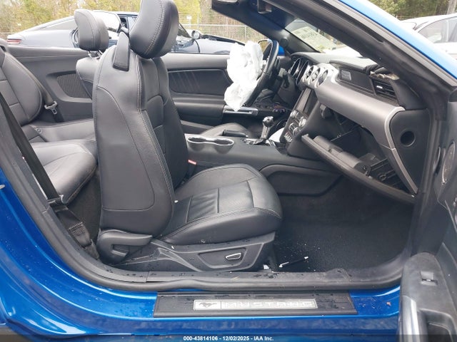 Ford Mustang Ecoboost Premium 2018 1FATP8UH5J5115498 Image 5