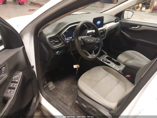 1FMCU0G69LUA32188 Ford ESCAPE SE