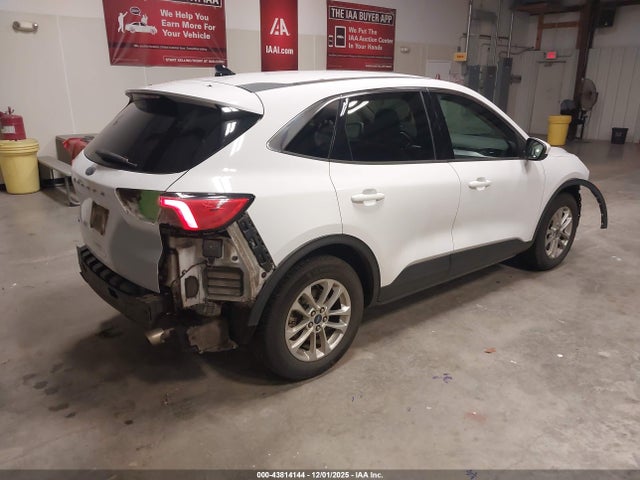 1FMCU0G69LUA32188 Ford ESCAPE SE
