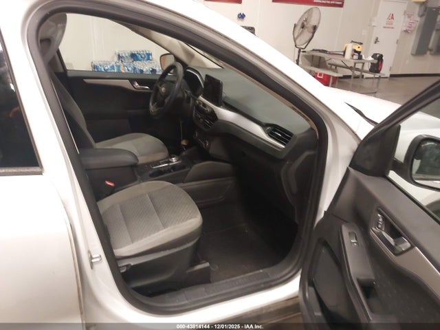1FMCU0G69LUA32188 Ford ESCAPE SE
