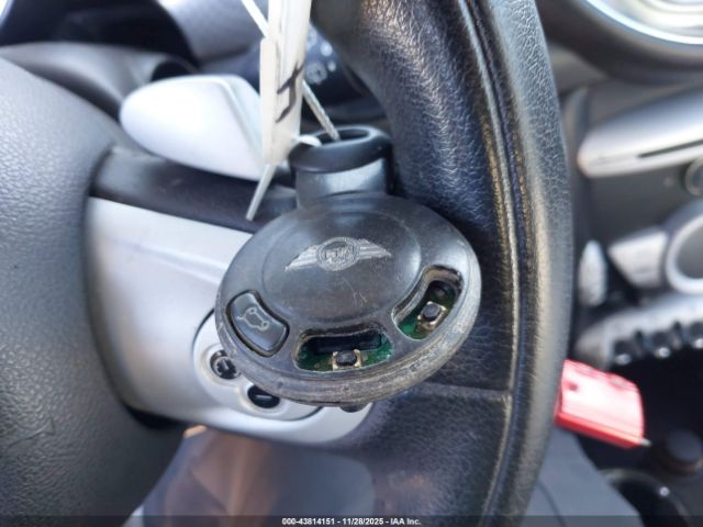 2008 MINI COOPER S CLUBMAN WMWMM33518TP87059 Photo 10