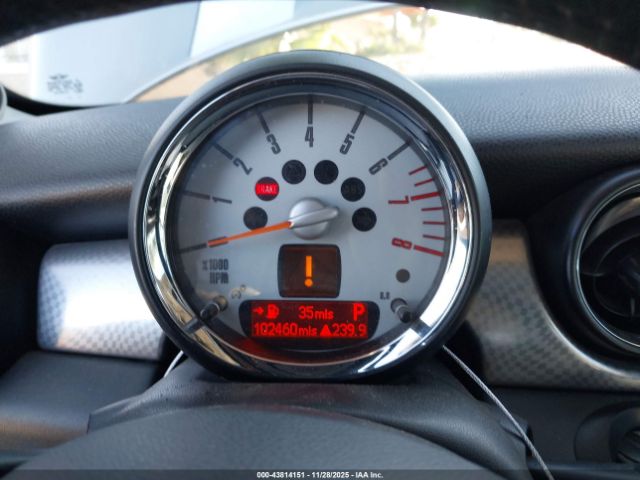 2008 MINI COOPER S CLUBMAN WMWMM33518TP87059 Photo 6