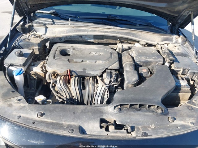 5XXGT4L30JG244718 KIA Optima Lx