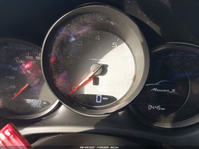 2018 PORSCHE MACAN WP1AB2A54JLB35999 Photo 6