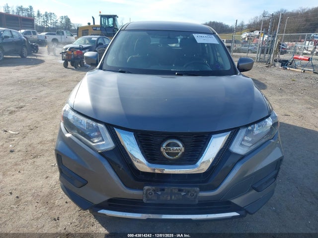 Продаж на аукціоні авто 2018 Nissan Rogue S, vin: JN8AT2MV7JW309223, номер лоту: 43814242