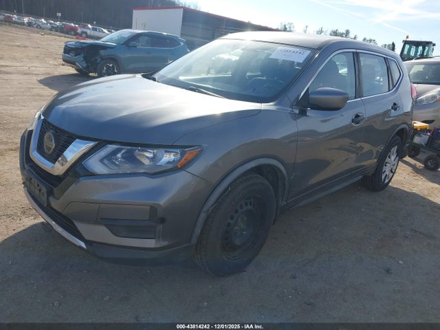 Продаж на аукціоні авто 2018 Nissan Rogue S, vin: JN8AT2MV7JW309223, номер лоту: 43814242