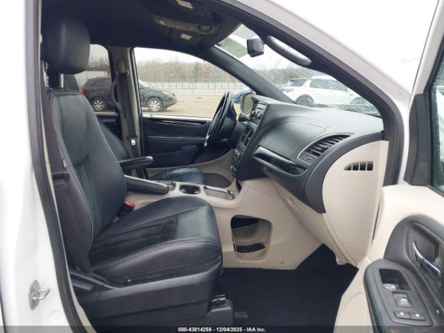 2017 DODGE GRAND CARAVAN 2C4RDGCG7HR567062 Photo 4