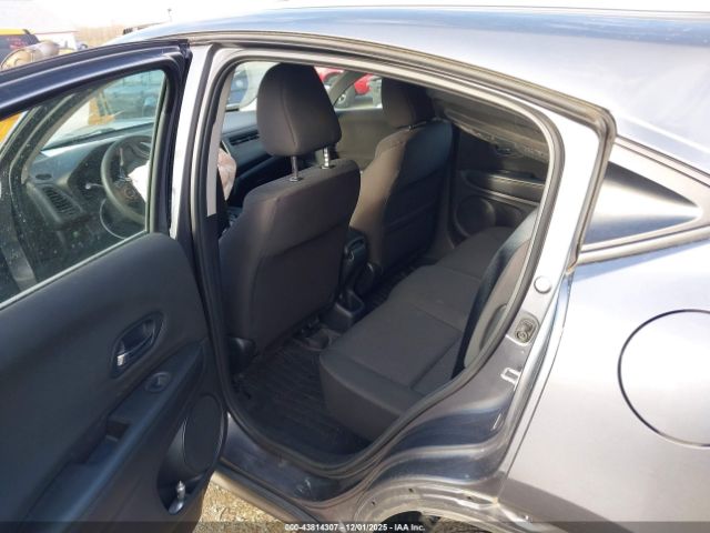 2017 HONDA HR-V 3CZRU6H31HG708420 Photo 7