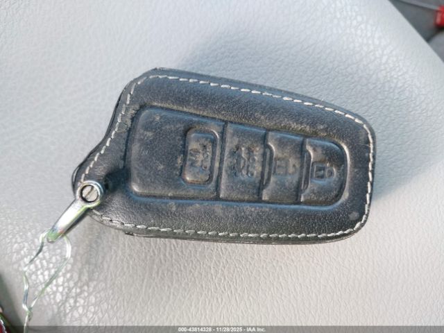 2019 TOYOTA CAMRY HYBRID 4T1B31HK5KU516244 Photo 10