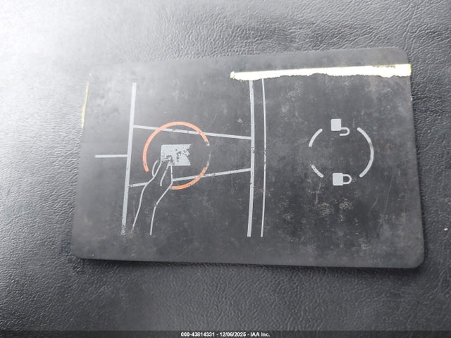 2020 TESLA MODEL Y 5YJYGDEF3LF039058 Photo 10