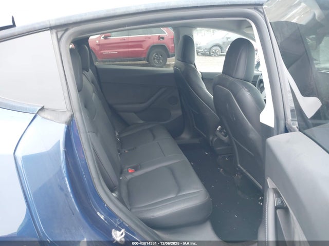 2020 TESLA MODEL Y 5YJYGDEF3LF039058 Photo 7