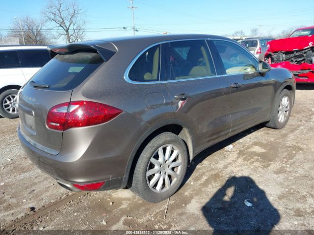 2011 PORSCHE CAYENNE WP1AA2A28BLA01782 Photo 3