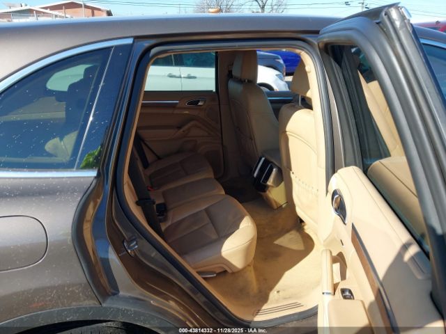 2011 PORSCHE CAYENNE WP1AA2A28BLA01782 Photo 7