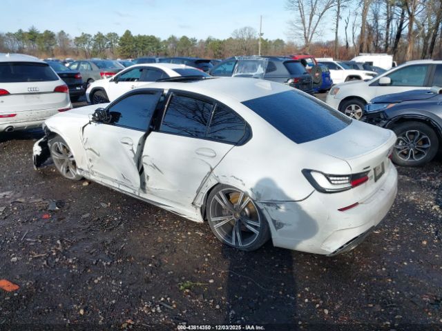 2022 BMW 330I 3MW5R7J07N8C48744 Photo 2