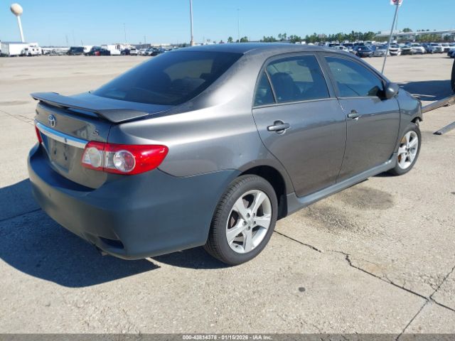 2013 TOYOTA COROLLA 5YFBU4EE9DP156817 Photo 3