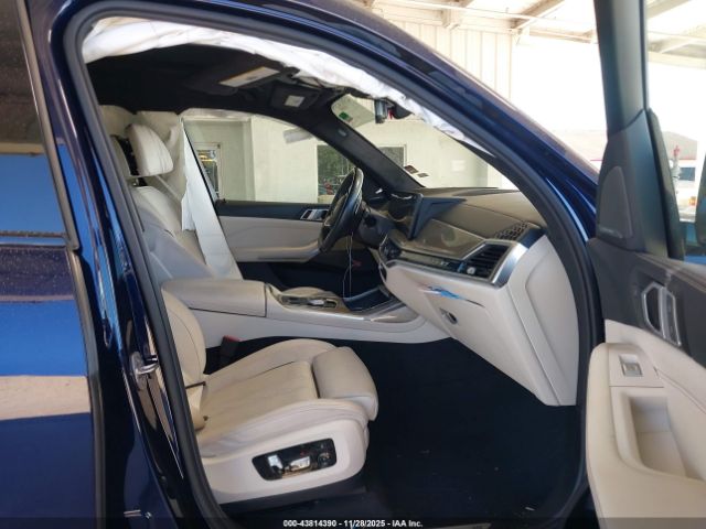2024 BMW X7 5UX23EM0XR9S70741 Photo 4