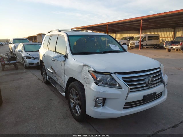 2014 LEXUS LX 570 JTJHY7AX8E4156039