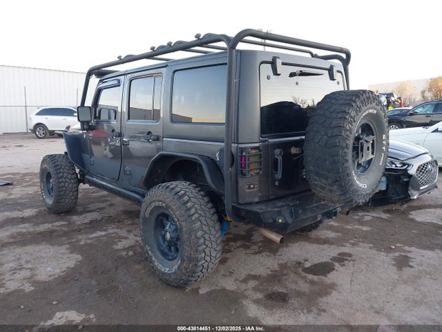 43814451 :رقم المزاد ، 1C4BJWDG1EL192714 vin ، 2014 Jeep Wrangler Unlimited Sport مزاد بيع