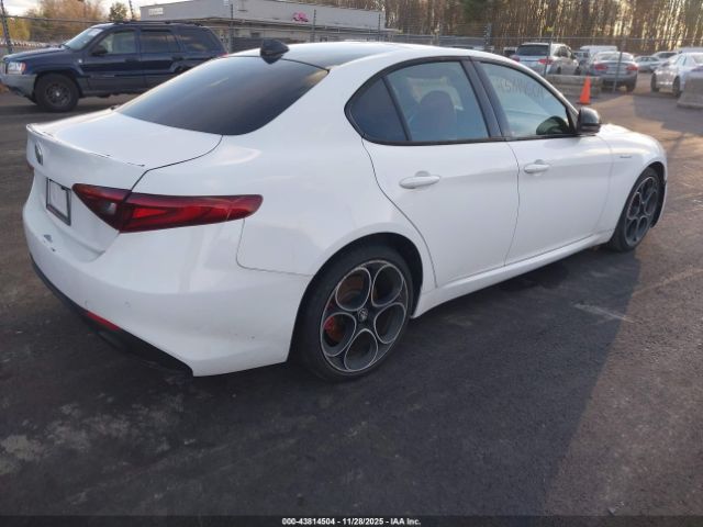 2022 ALFA ROMEO GIULIA ZARFANBN5N7664442 Photo 3