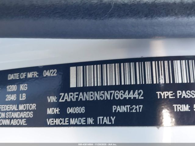 2022 ALFA ROMEO GIULIA ZARFANBN5N7664442 Photo 8