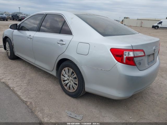 2012 TOYOTA CAMRY 4T1BF1FK0CU101344 Photo 2
