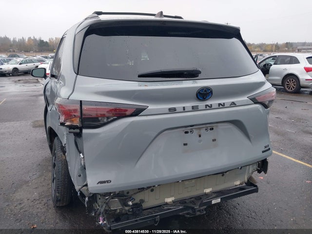 Toyota Sienna Woodland Edition 2023 5TDCSKFC2PS100984 Image 6