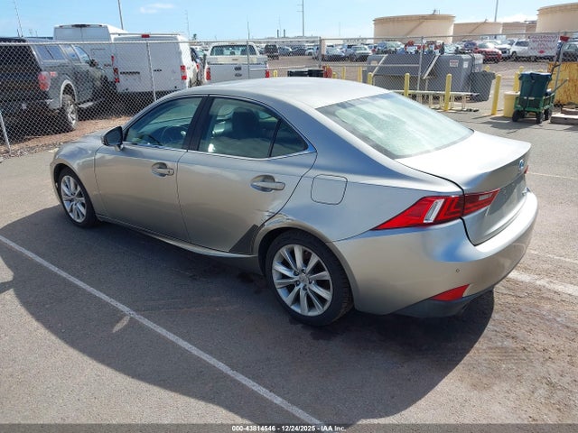 Lexus IS 250 2014 JTHBF1D23E5034404 Image 3