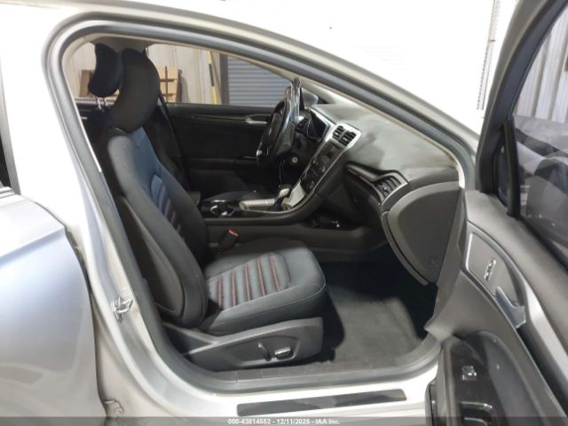 2015 FORD FUSION HYBRID 3FA6P0LU8FR242294 Photo 4