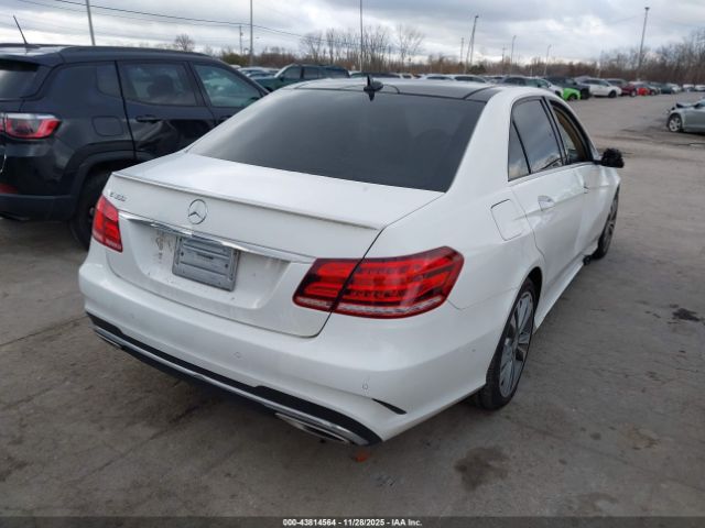 2015 MERCEDES-BENZ E 350 WDDHF5KB5FB134115 Photo 3