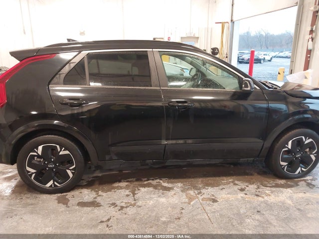 KIA Niro Ev Wind 2023 KNDCR3L1XP5048434 Image 13