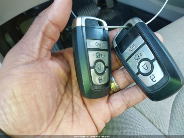 2020 FORD FUSION 3FA6P0HD5LR178591 Photo 10