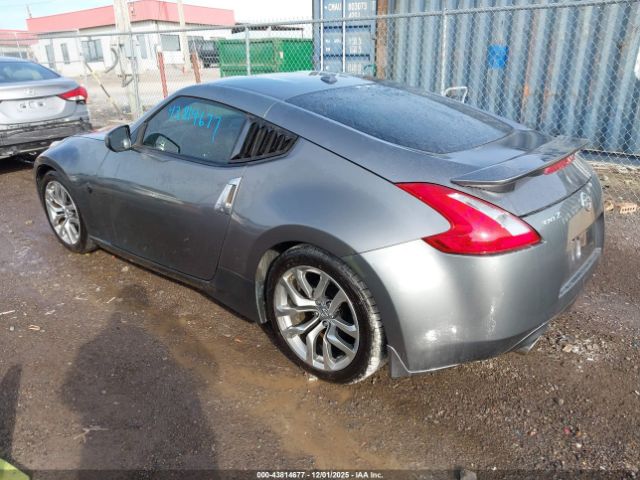 2015 NISSAN 370Z JN1AZ4EH6FM442138 Photo 2