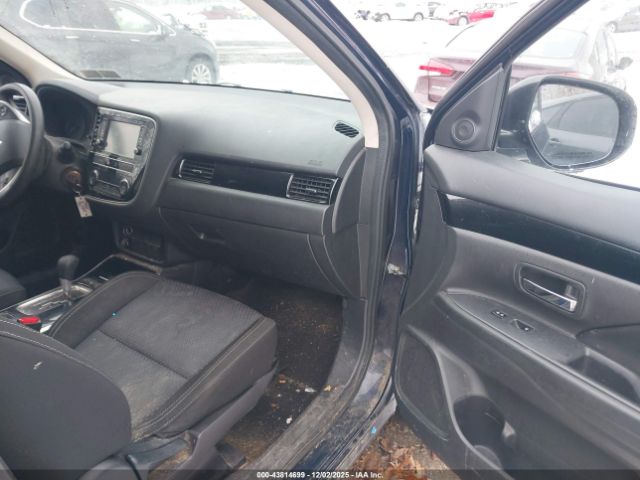 2019 MITSUBISHI OUTLANDER JA4AZ3A32KZ003253 Photo 4