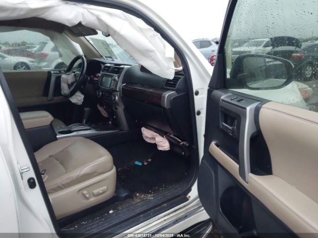 2016 TOYOTA 4RUNNER JTEZU5JR9G5137078 Photo 4