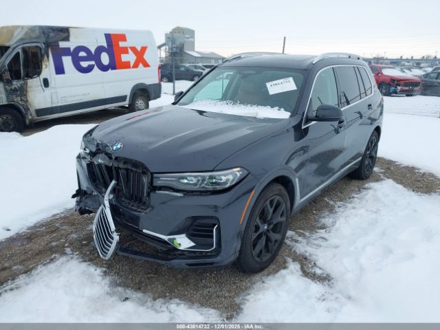2020 BMW X7 5UXCW2C05L9A00421 Photo 1