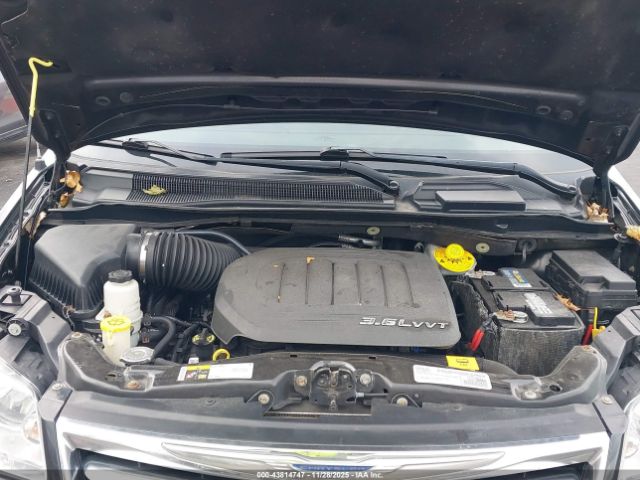 2016 CHRYSLER TOWN & COUNTRY 2C4RC1CG1GR167335 Photo 9