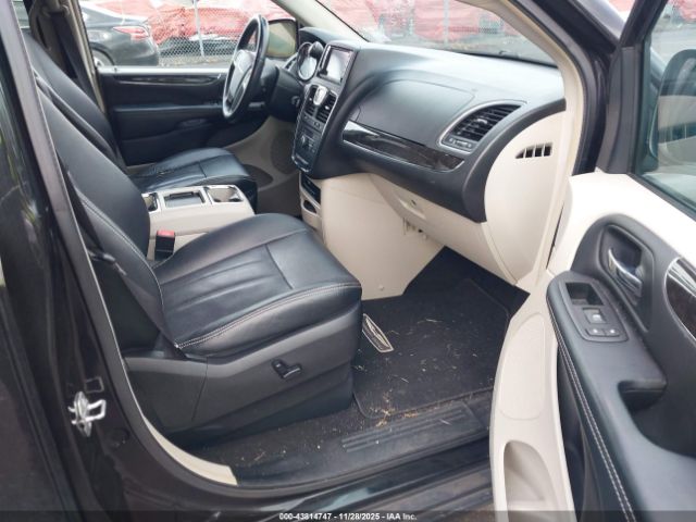 2016 CHRYSLER TOWN & COUNTRY 2C4RC1CG1GR167335 Photo 4