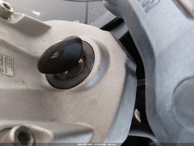 43814892 :رقم المزاد ، WB10597057ZN46243 vin ، 2007 Bmw K1200 Gt مزاد بيع